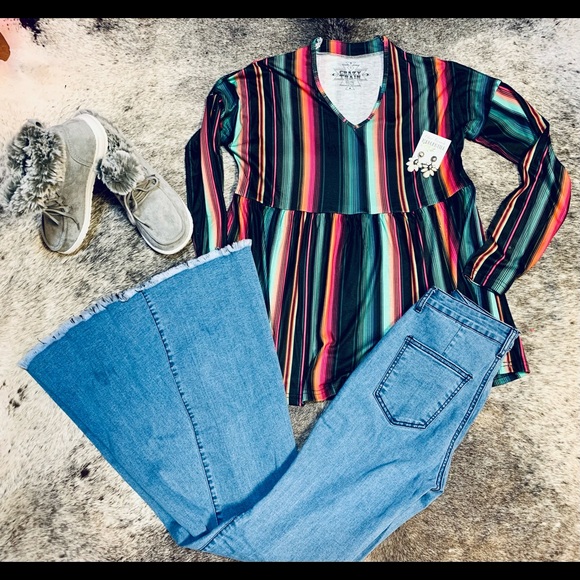 Logan Lane - Picture 2 of 2